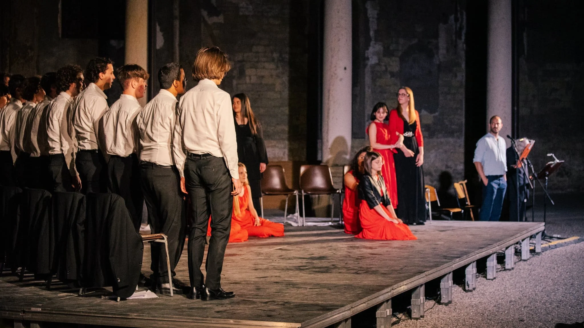 adpunctum corsi teatro adulti ragazzi